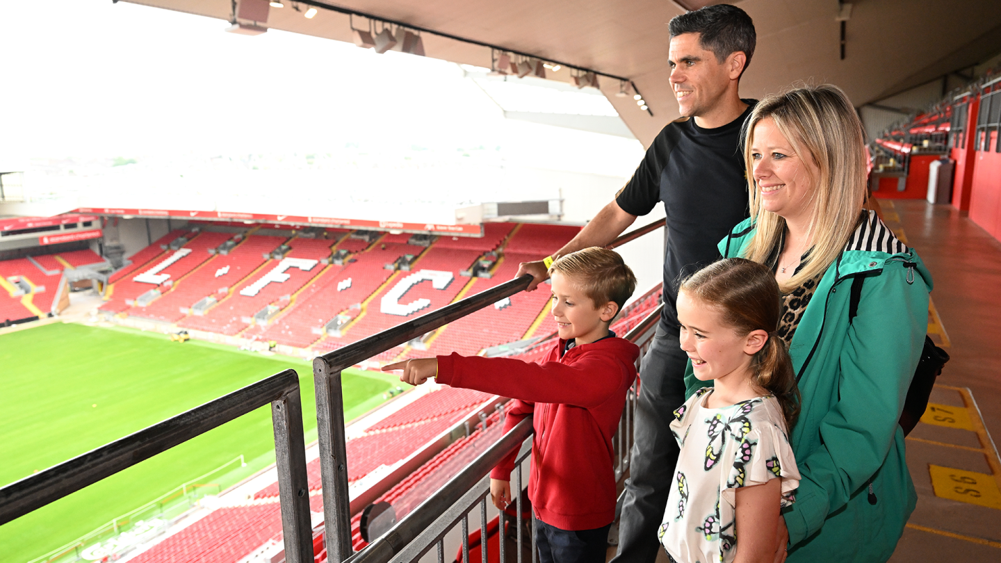 Liverpool: Tour pelo Museu e Estádio do Liverpool Football Club