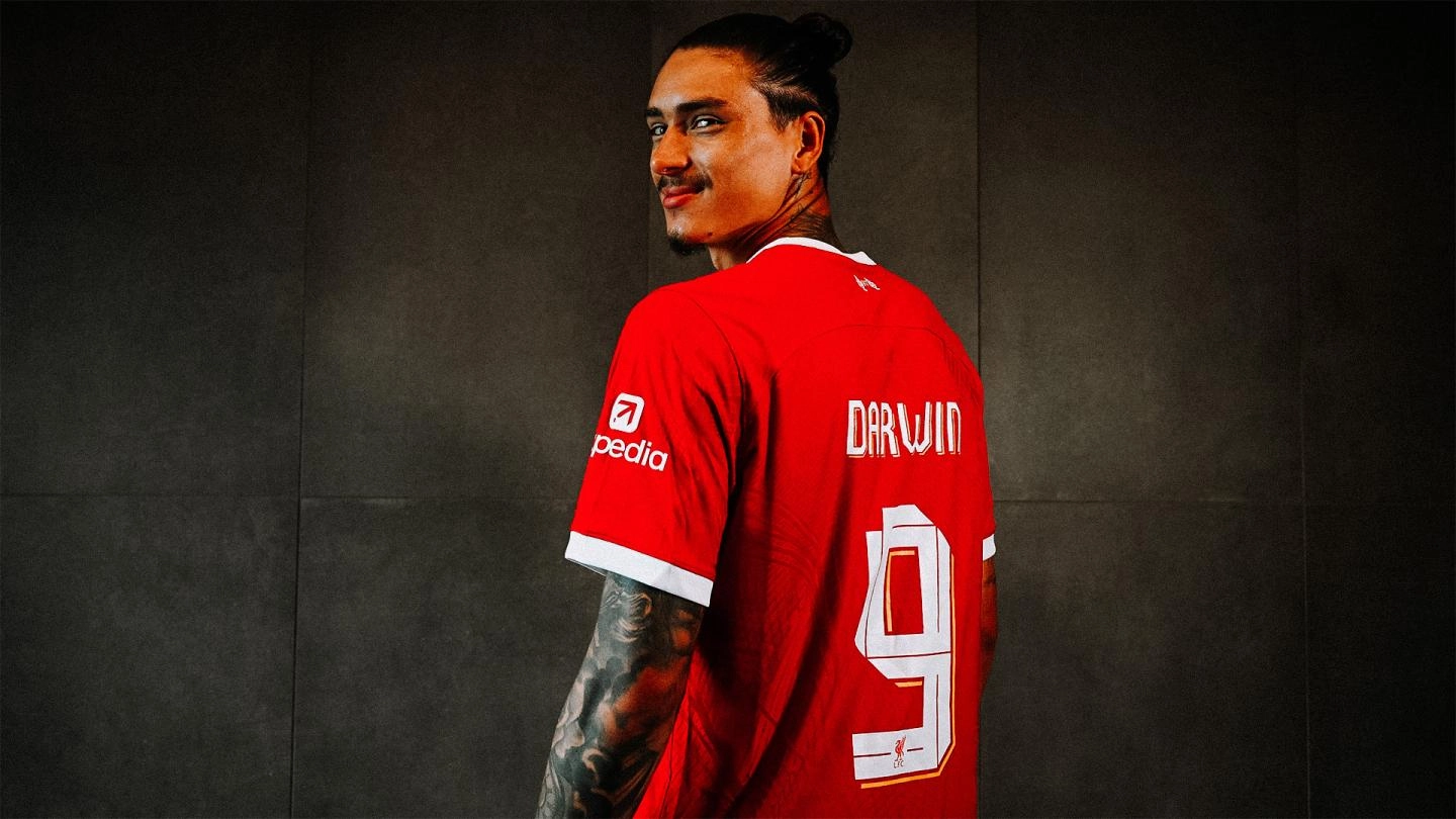 Liverpool star Darwin Nunez to wear the No.9 shirt in 2023/24. 