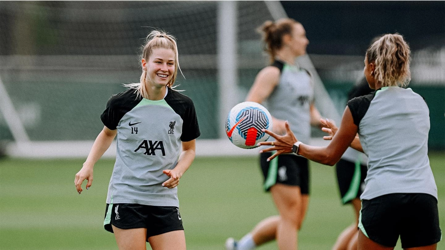 Photos: LFC Women in training ahead of France tournament