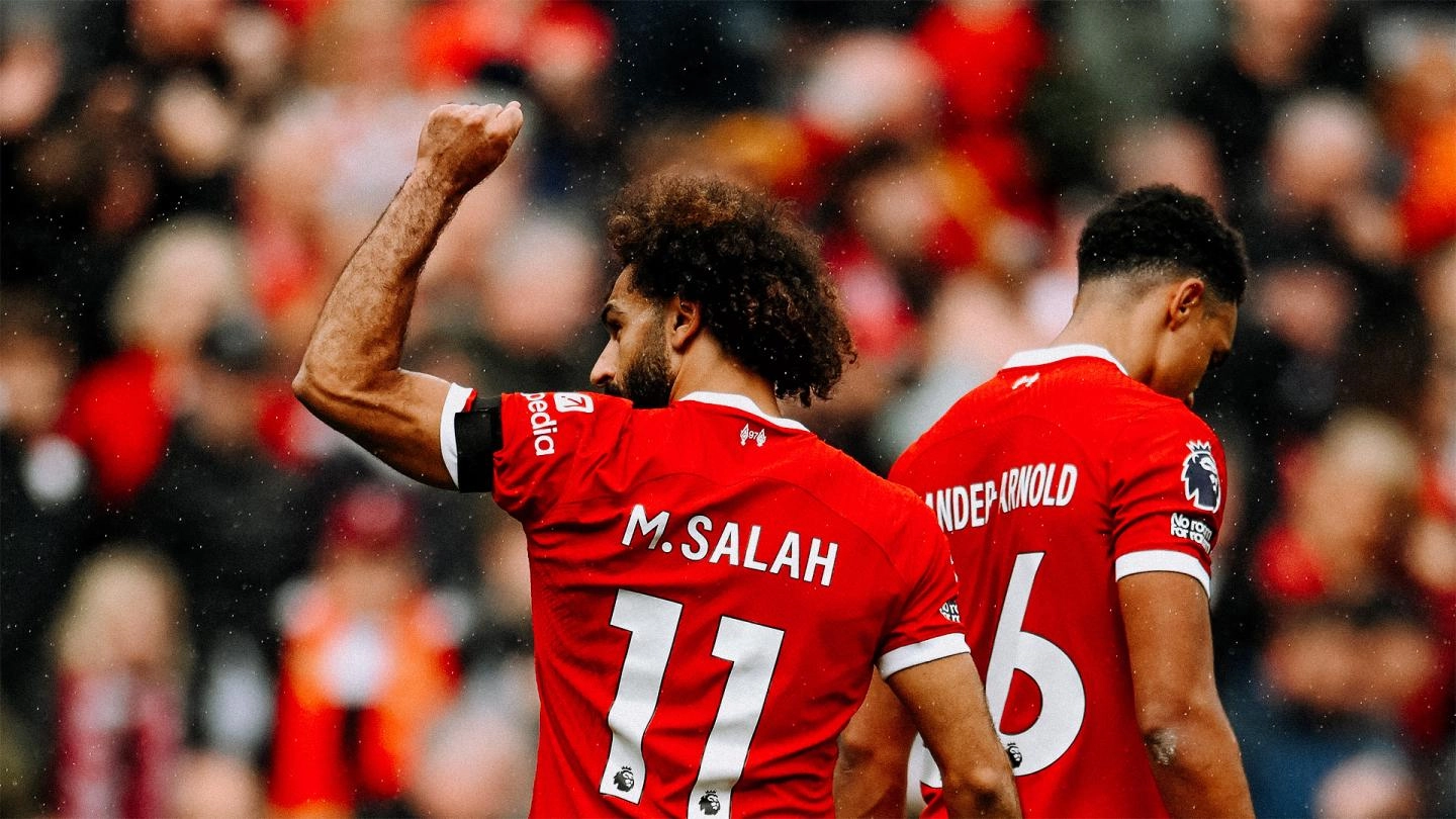Mo Salah double seals Merseyside derby victory for Liverpool
