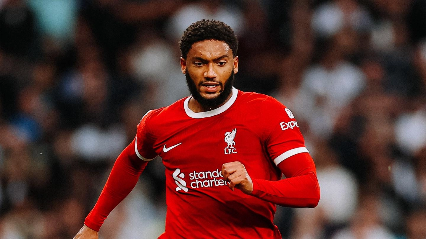 Joe Gomez in action for Liverpool