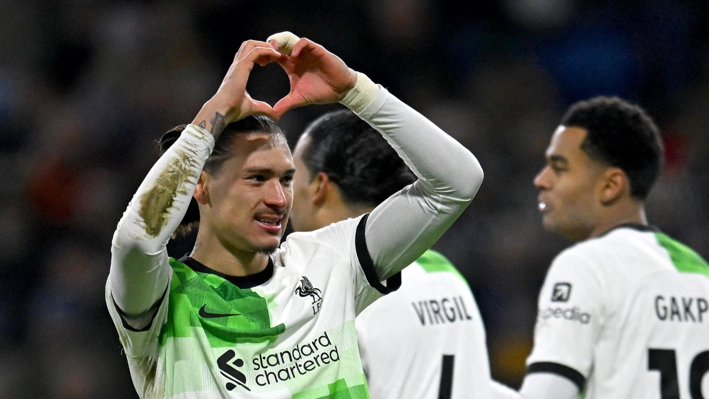 Liverpool go top of the league as Nunez and Jota strike at Burnley