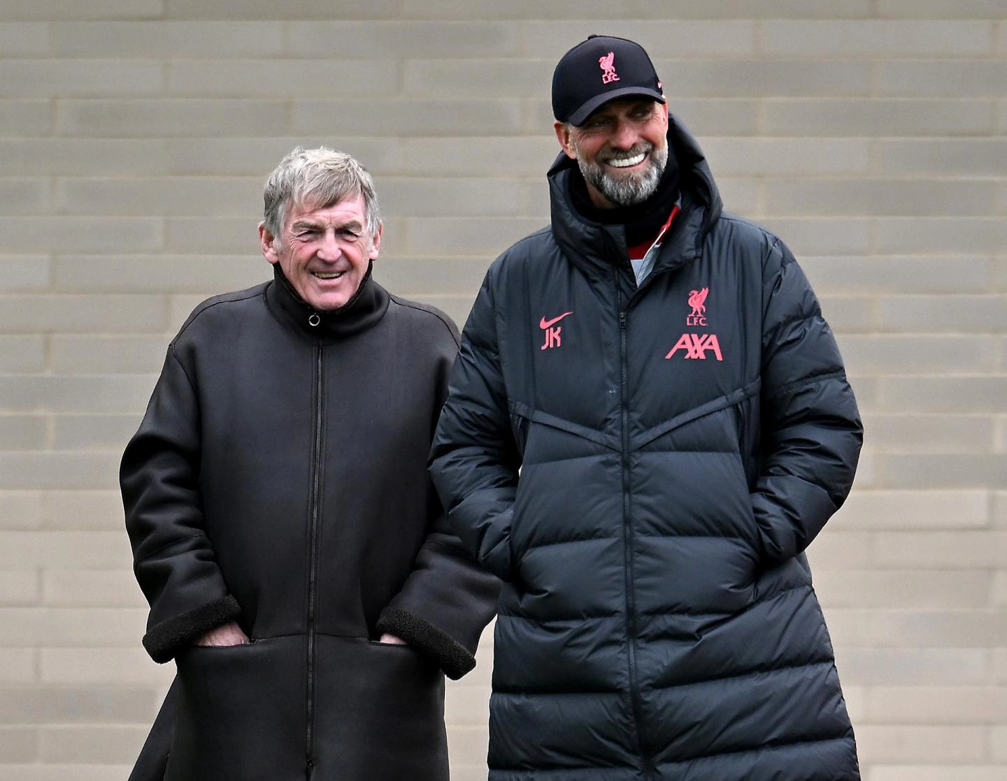 Sir Kenny Dalglish Receives Lifetime Achievement Award At BBC SPOTY ...