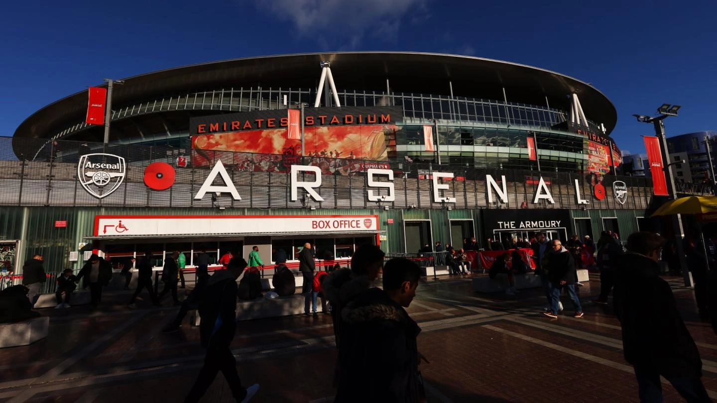Arsenal v Liverpool: TV channels, live commentary and how to watch highlights