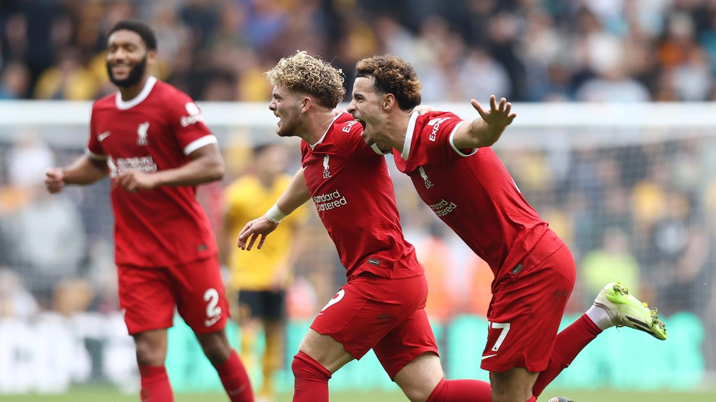 'It's extra-special' - Elliott and Jones on close bonds, personal progress and LFC ambitions