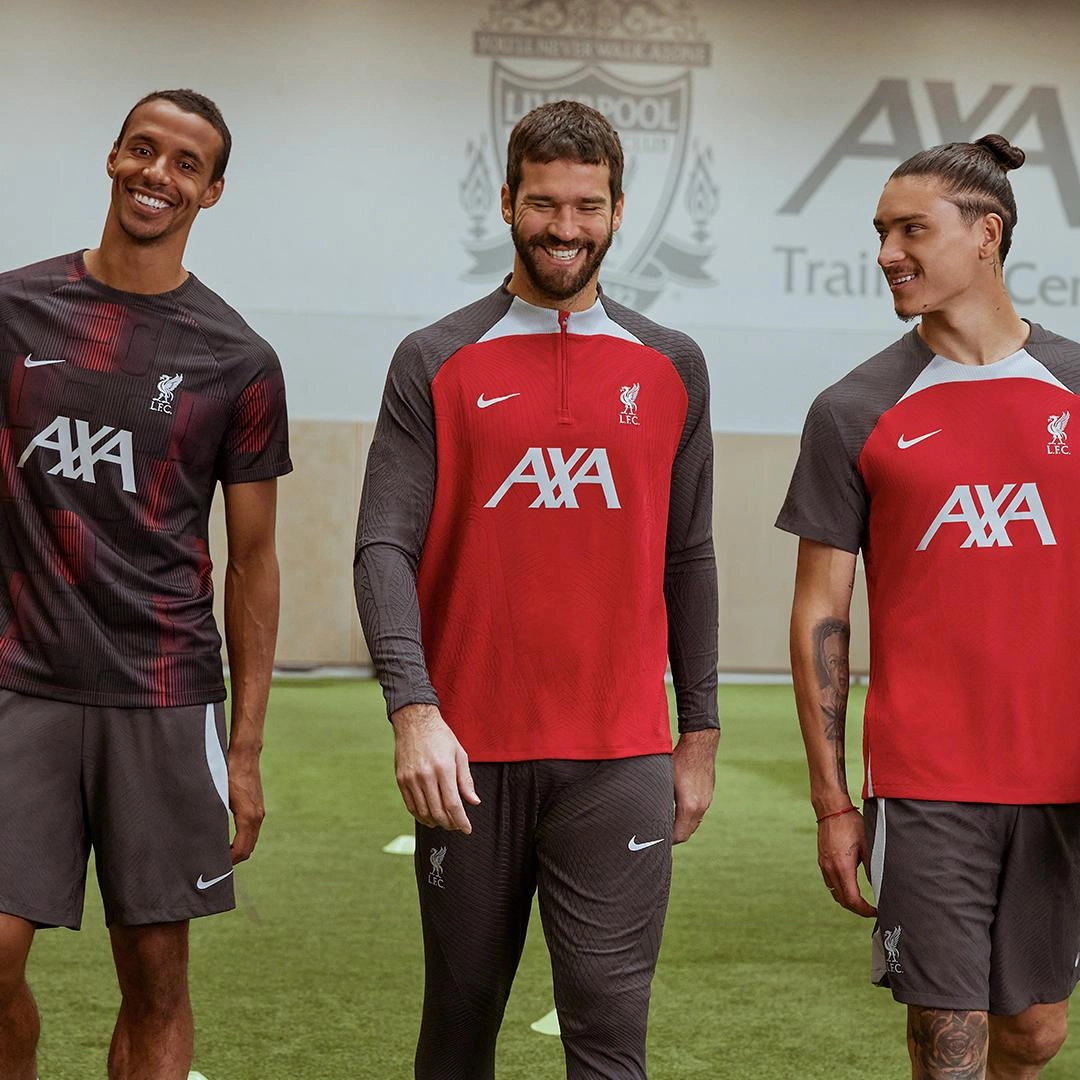 Liverpool FC introduces new spring training collection