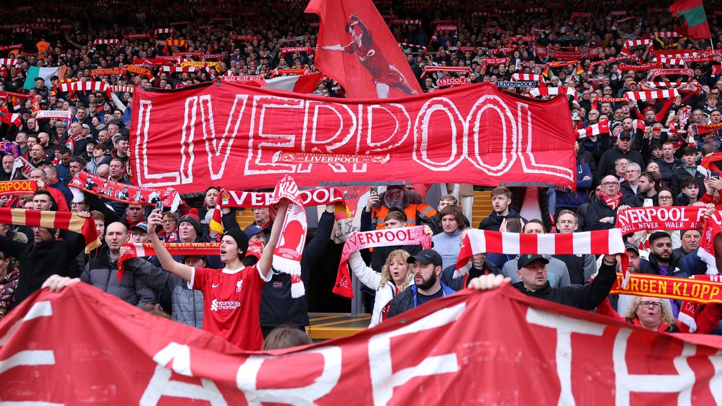 Le nouveau record de fréquentation de la ligue d'Anfield dépasse la barre des 60 000