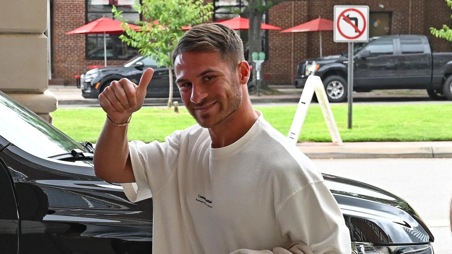 Alexis Mac Allister links up with Liverpool squad for final leg of USA tour Alexis Mac Allister links up with Liverpool squad for final leg of USA tour