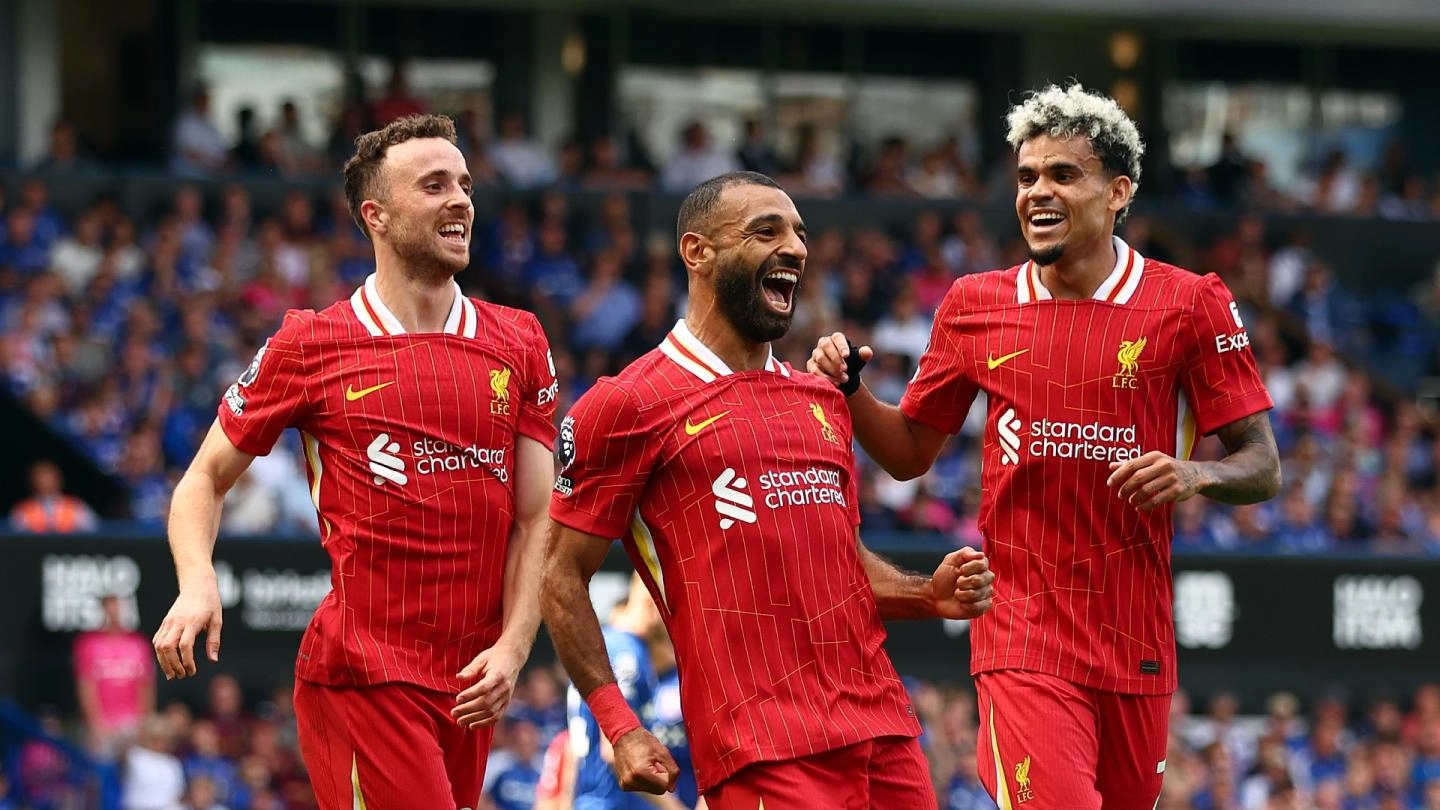 Jota and Salah strike to give Liverpool opening-day victory at Ipswich