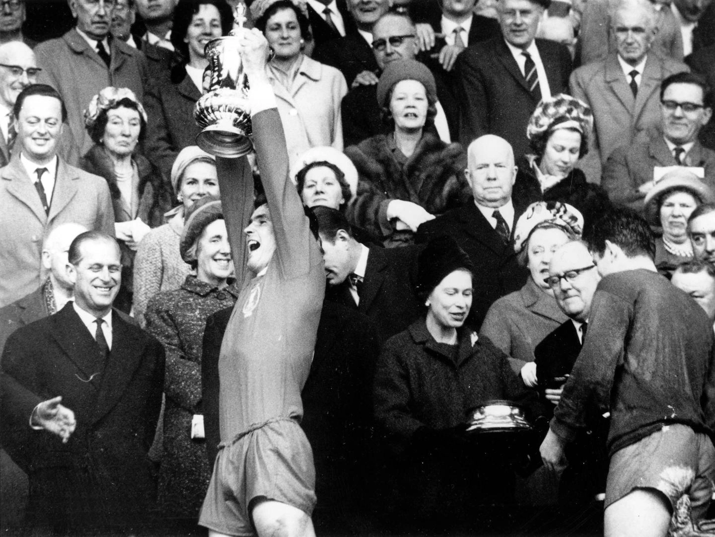 Yeats lifting the FA Cup in 1965