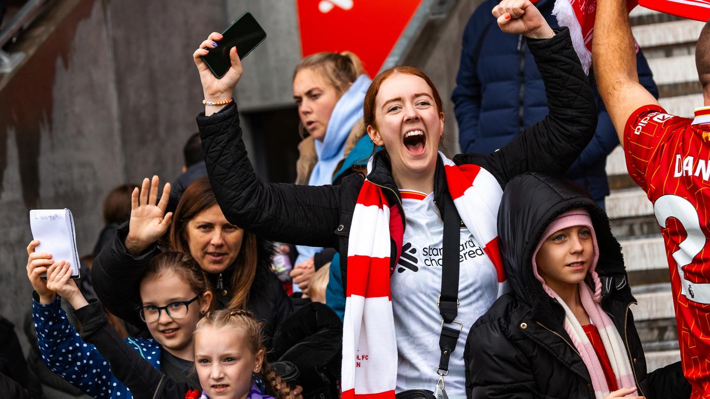 Get Ready for the Reds: Secure Your Spot for LFC Women’s Thrilling WSL Showdown Against Leicester