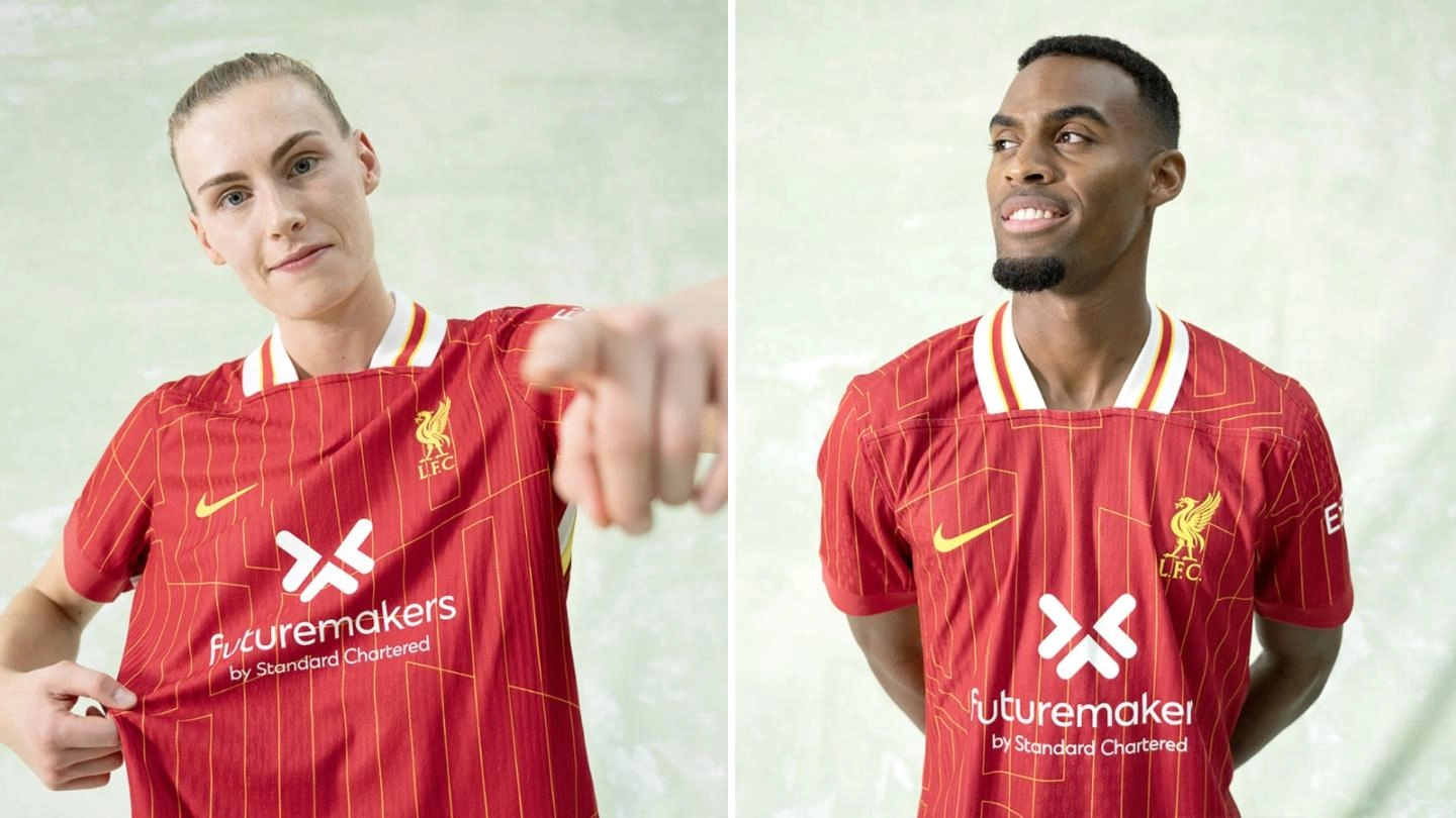 Liverpool jersey standard chartered on sale