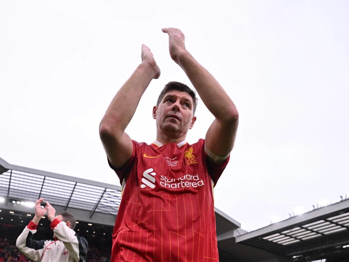 steven-gerrard-liverpool-fc-