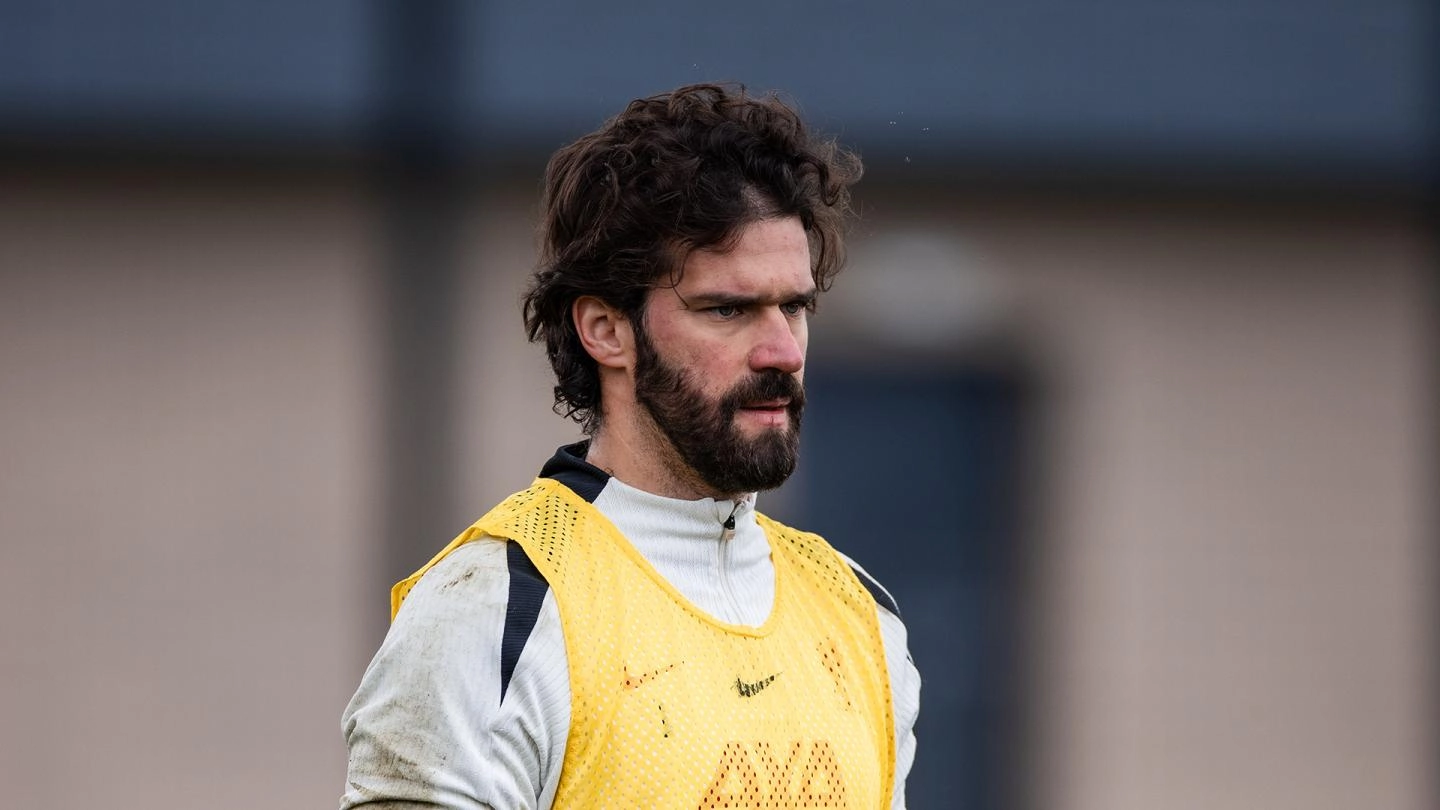Arne Slot on Alisson Becker status