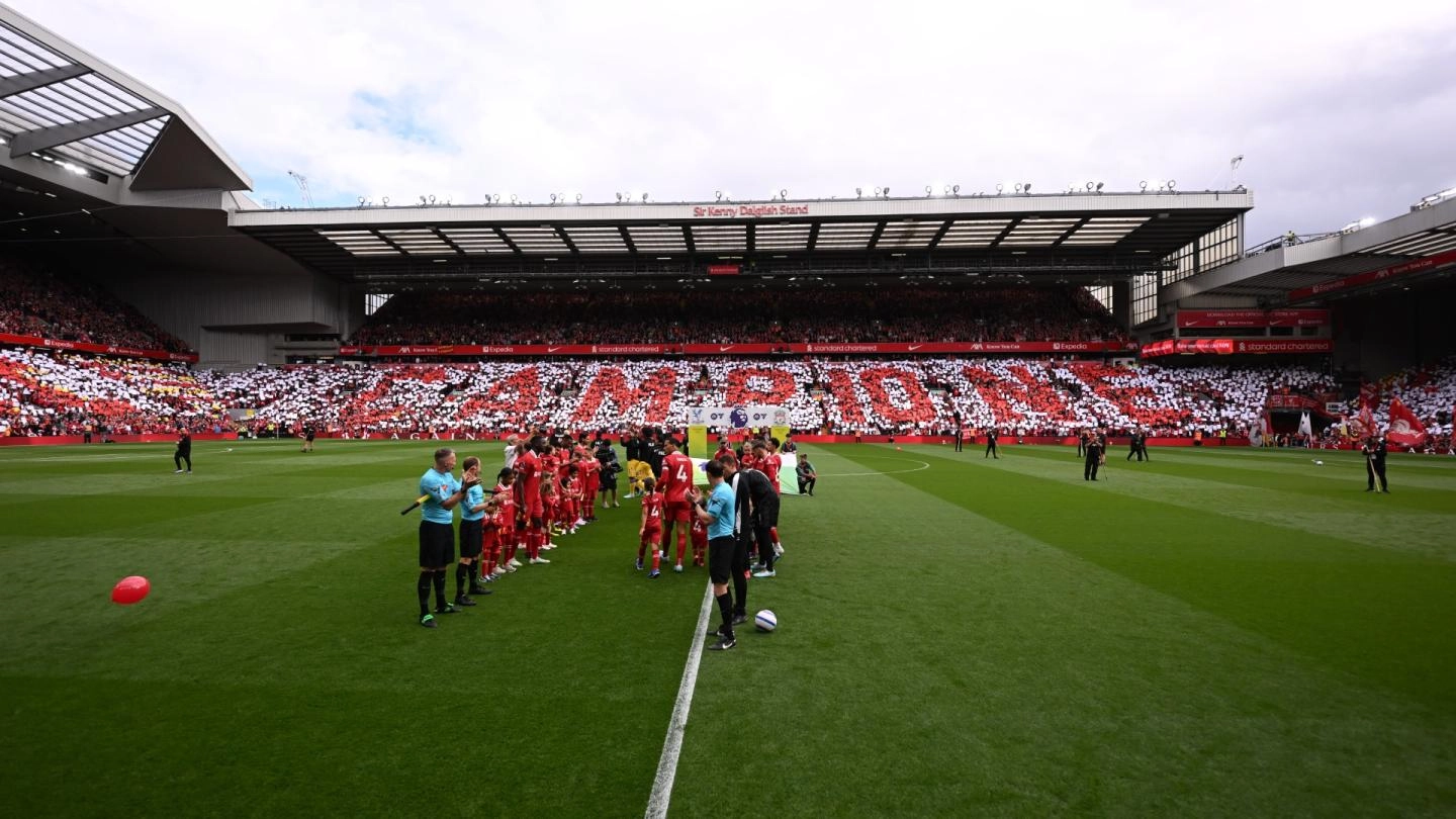 Anfield's special mosaic for the champions: 'LFC - Campione - 20'