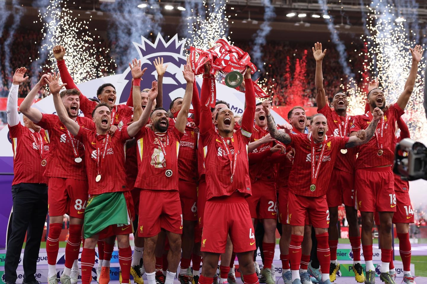 In Photos Liverpool S Record Equalling 20 League Titles Liverpool FC Pl Trophy Lift 25052025 12