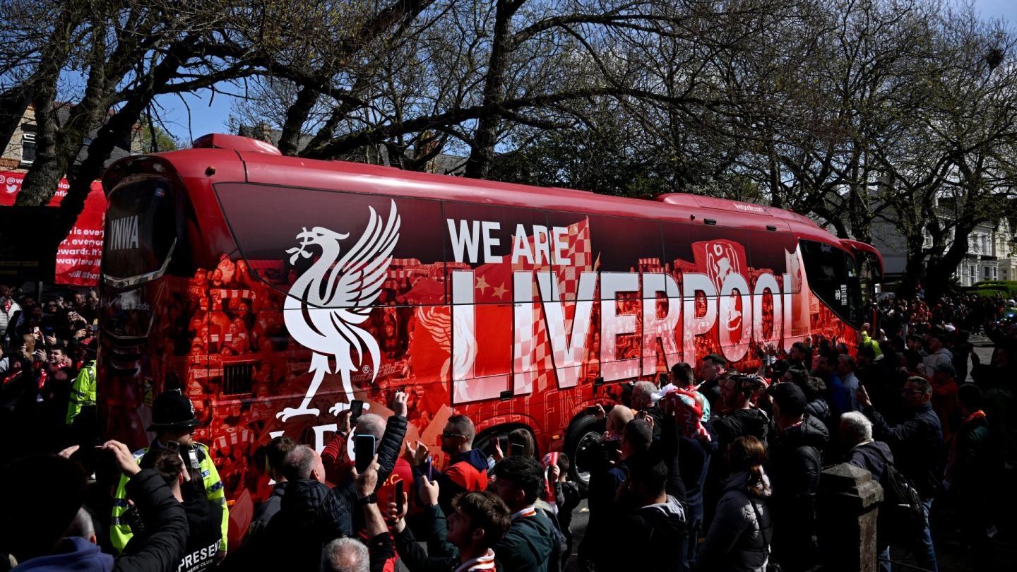 Important fan update: Liverpool team bus arrival for Crystal Palace game at Anfield Important fan update: Liverpool team bus arrival for Crystal Palace game at Anfield
