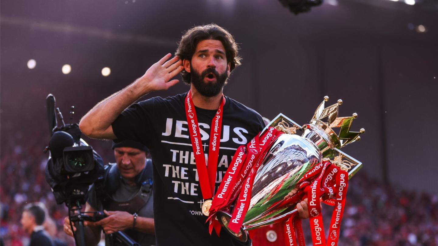 Aura, leadership and zen - Arne Slot and Virgil van Dijk on what makes Alisson Becker a special goalkeeper