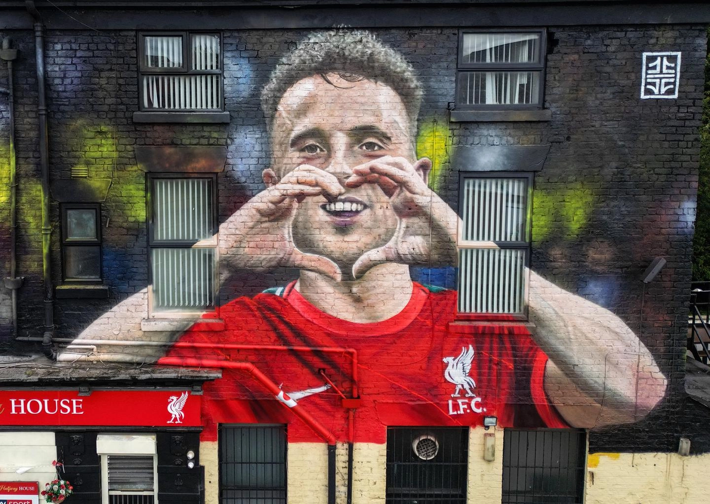 Special mural completed in honour of Diogo Jota near Anfield