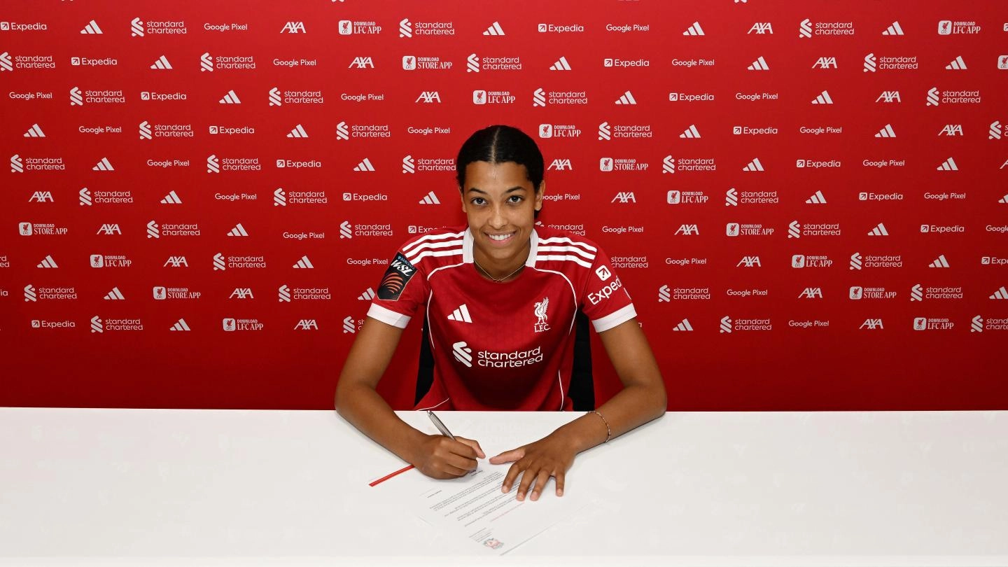 Hannah Silcock agrees new contract at Liverpool FC Women