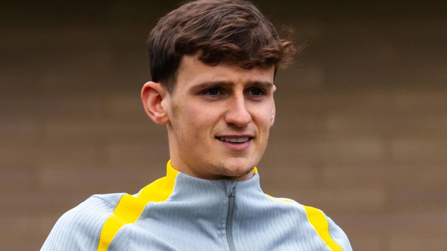 Tyler Morton completes permanent transfer to Olympique Lyonnais