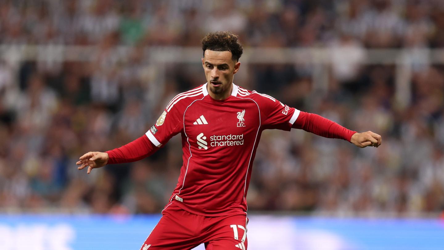 アルネ・スロットのLFCチームフィットネスに関する最新情報:ジョーンズ