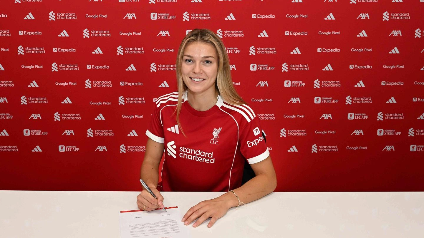 Liverpool FC Women complete signing of striker Beata Olsson