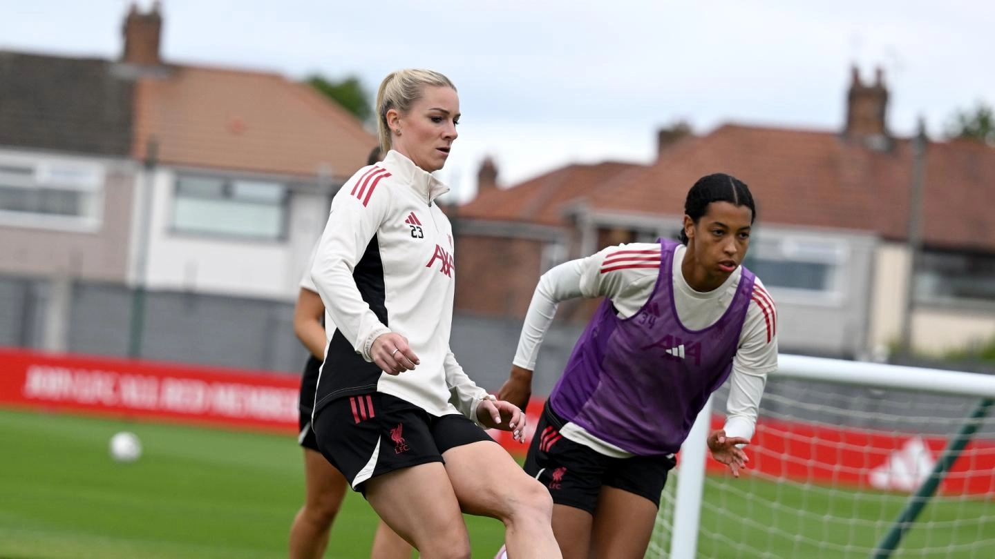 写真で見る：ヴィラパーク旅行に先立つLFC女子フライデーセッション