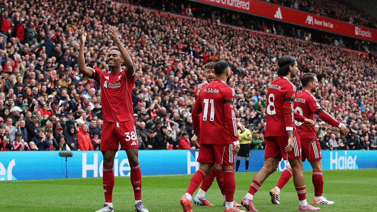 Ryan Gravenberch: I'm playing with more freedom - and I'm really happy Ryan Gravenberch: I'm playing with more freedom - and I'm really happy