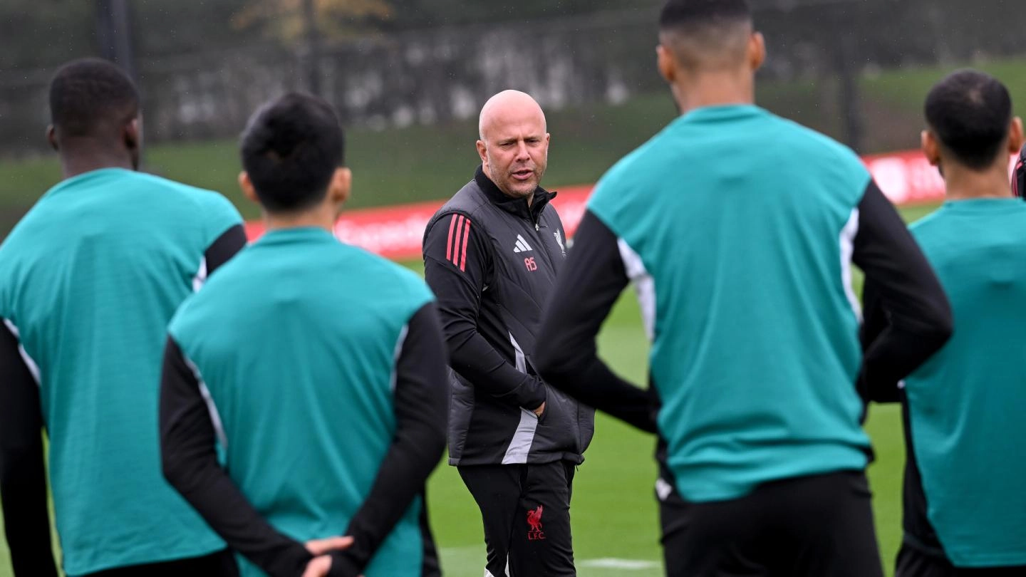 Liverpool v Crystal Palace: Carabao Cup team news