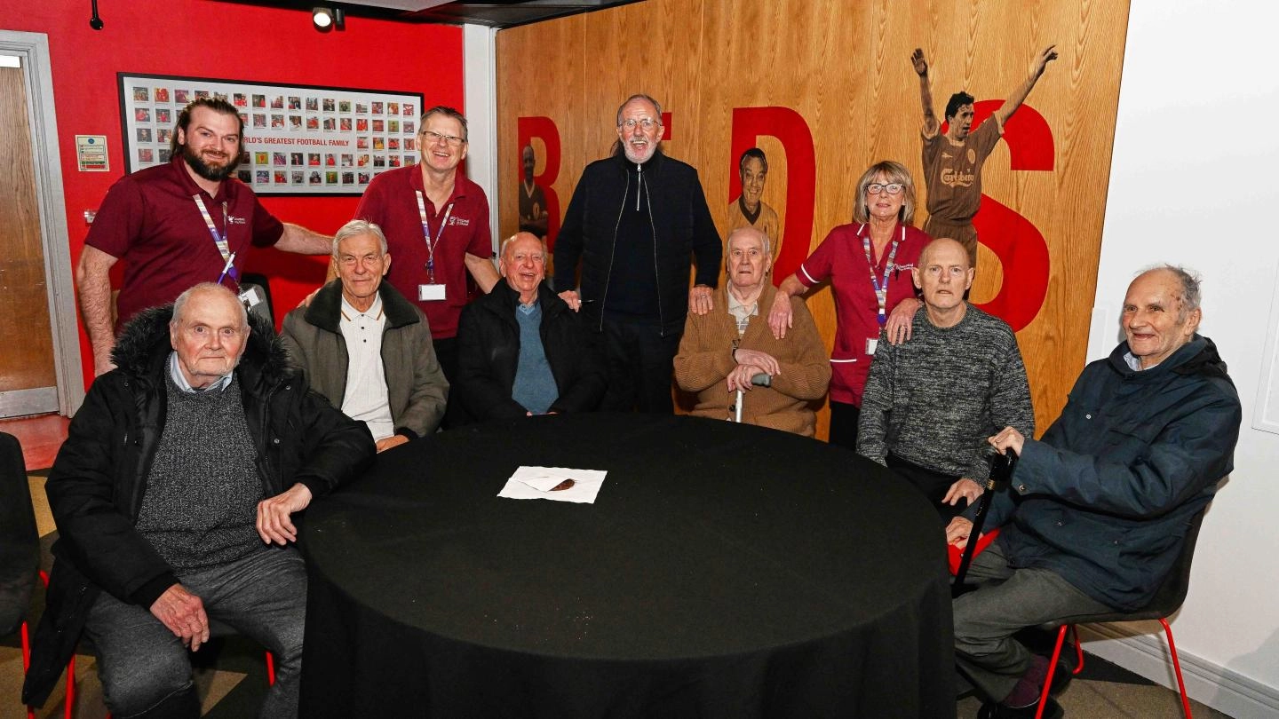 LFC Legends reignite memories at monthly Red Neighbours’ Welcome Reds event 