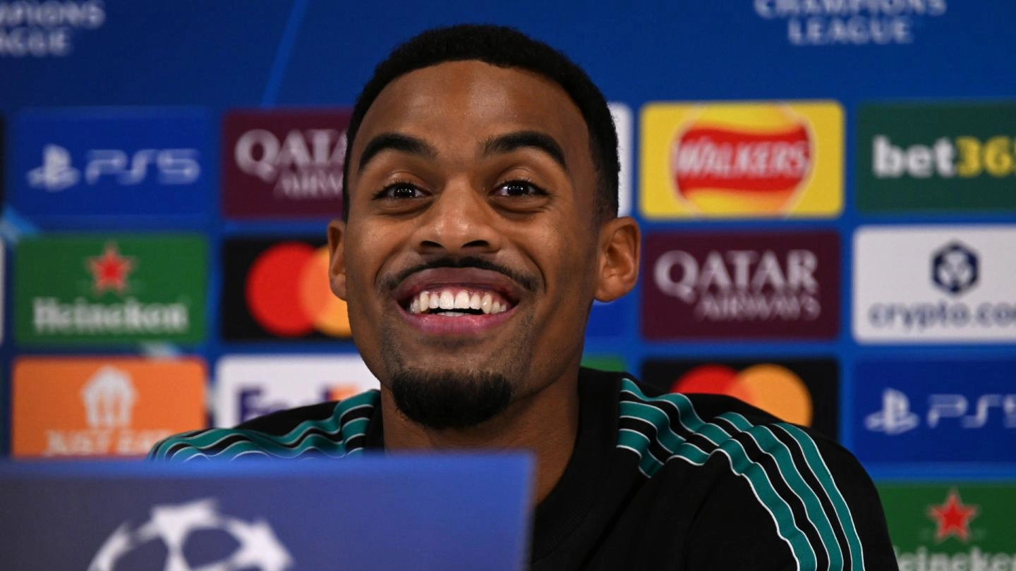 “Aku mendengarkan ayahku!” - Ryan Gravenberch tentang gol, pengaruh Slot, Real Madrid dan banyak lagi