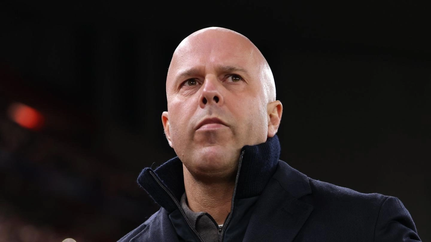 Arne Slot press conference: Qarabag win, last-16 qualification and fitness updates