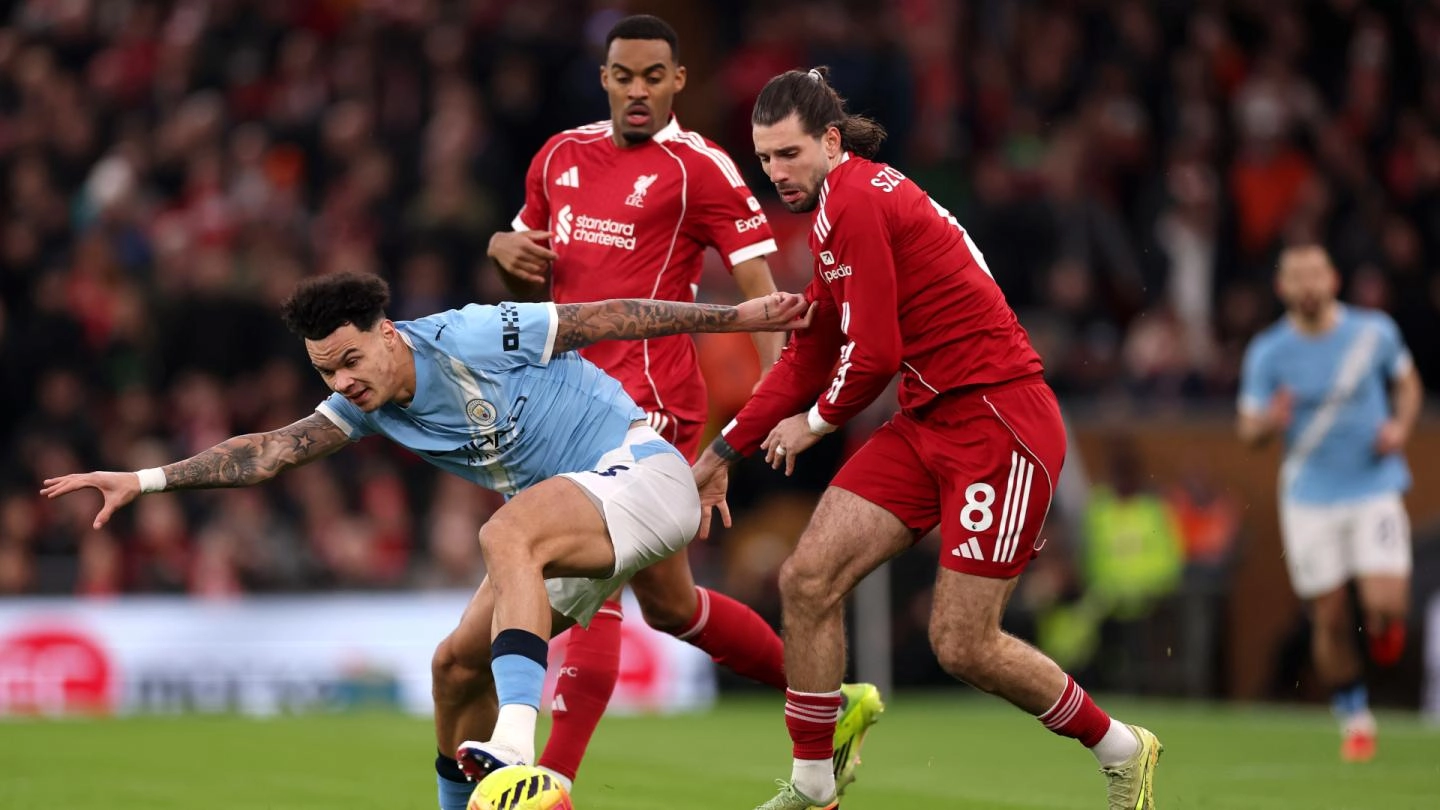 Liverpool beaten by Manchester City at Anfield