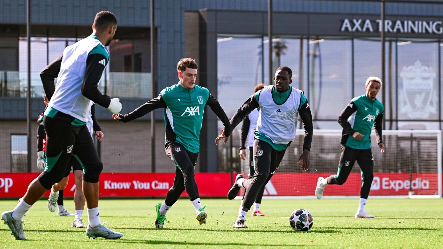 Liverpool v Galatasaray: Champions League team news