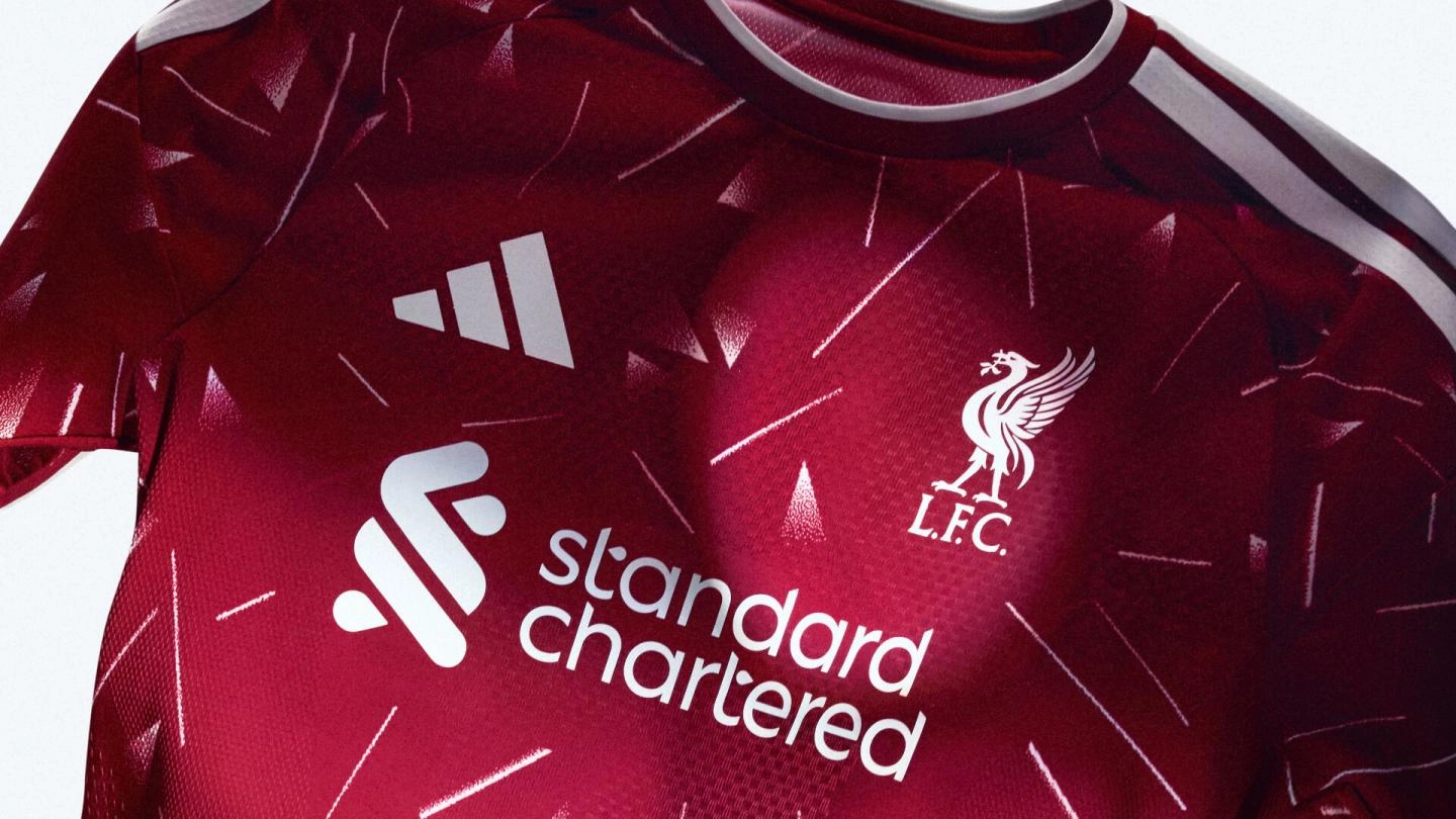 詳細：2026-27リバプールFCのホームキットを詳しく見る - Liverpool FC