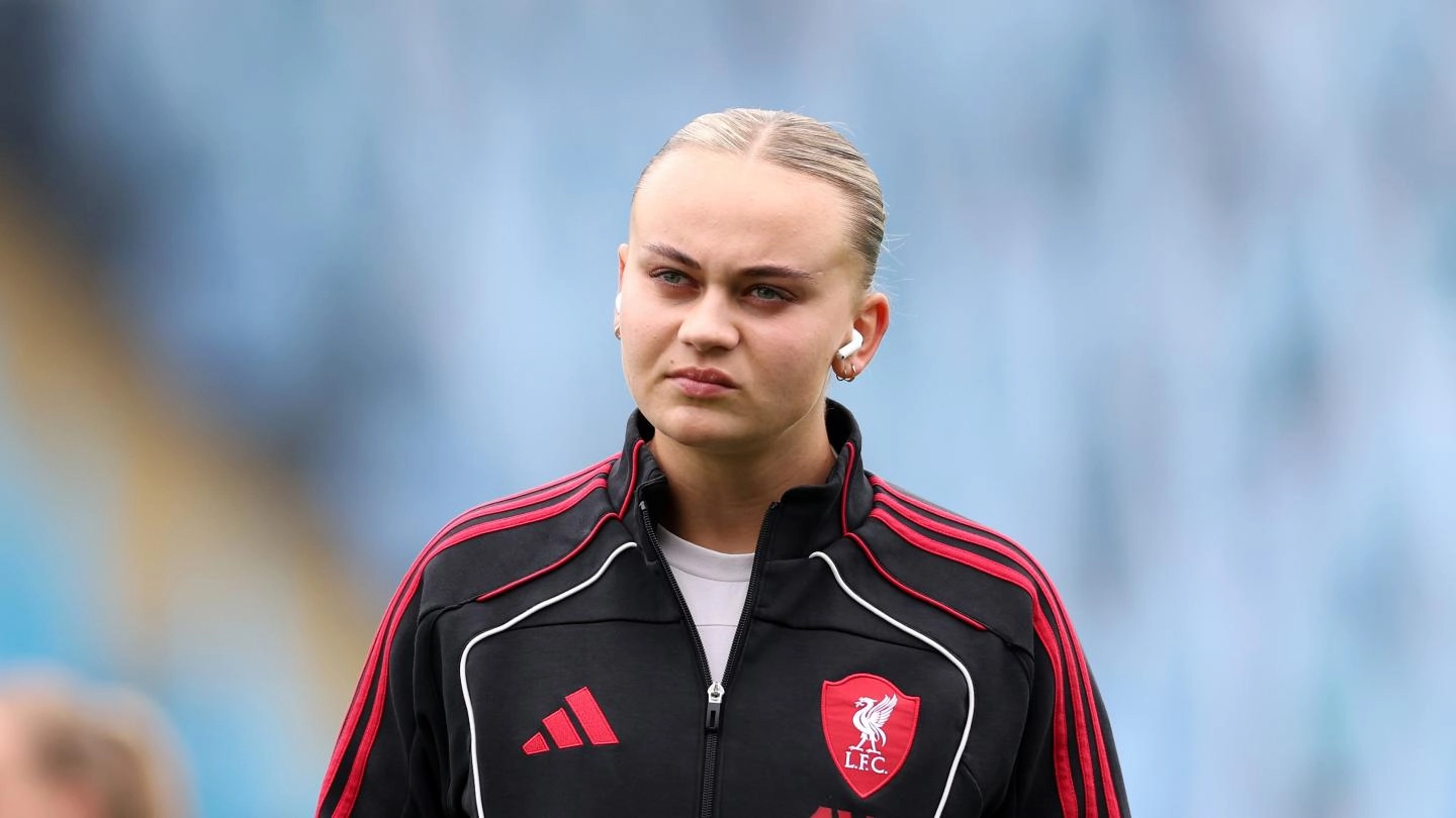 Zara Shaw named in England U20s squad for summer friendlies Zara Shaw named in England U20s squad for summer friendlies