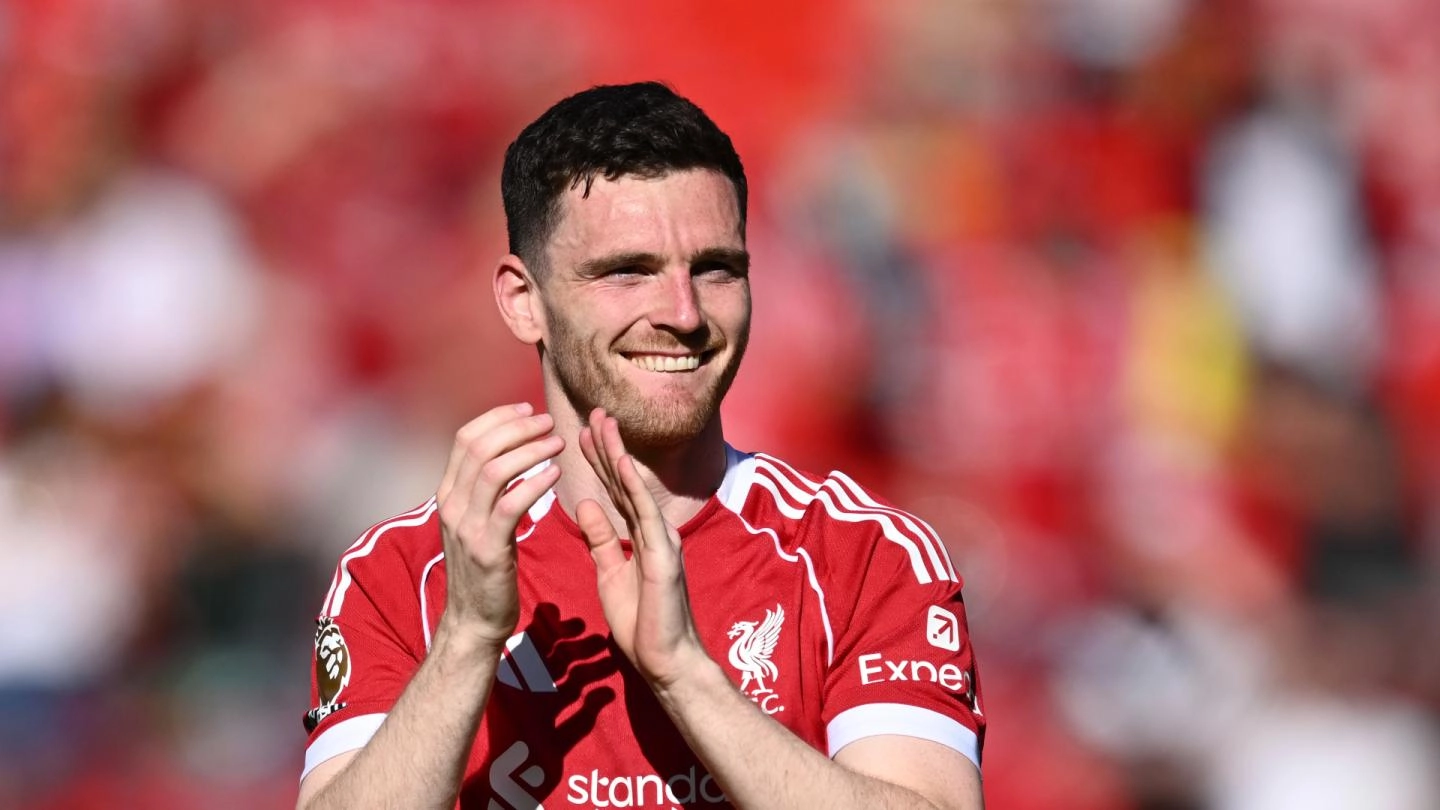 'You're a credit to LFC' - Sir Kenny Dalglish's message to Andy Robertson 'You're a credit to LFC' - Sir Kenny Dalglish's message to Andy Robertson