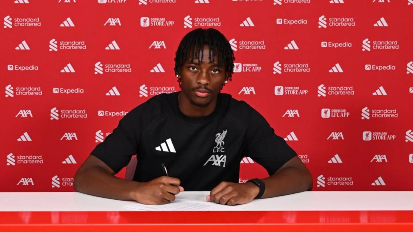 La'more Lee Forrester signs first professional contract with Liverpool FC La'more Lee Forrester signs first professional contract with Liverpool FC