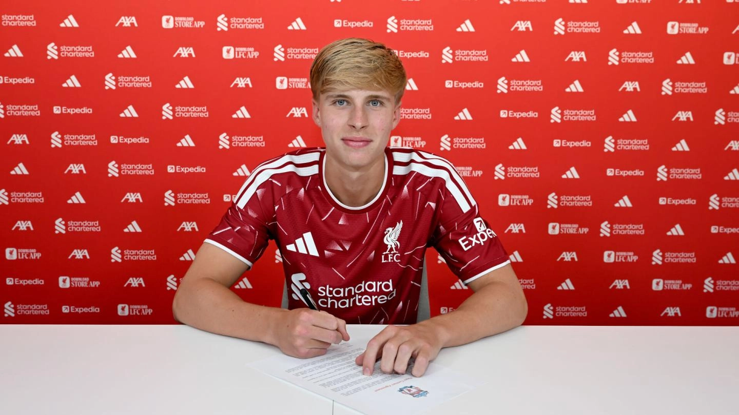 Oliver O'Connor signs first professional deal with LFC Oliver O'Connor signs first professional deal with LFC