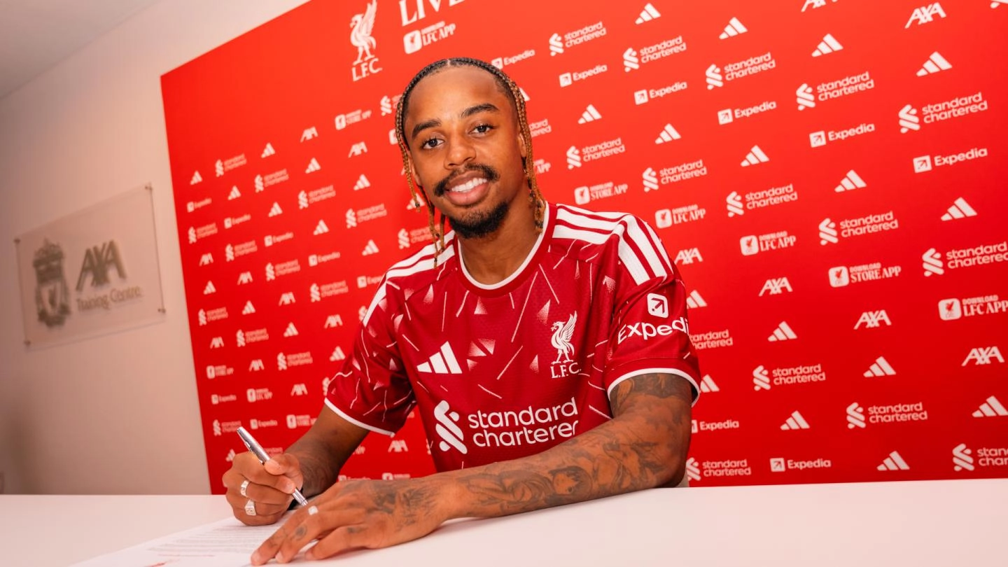 Liverpool sign Bradley Barcola from Paris Saint-Germain