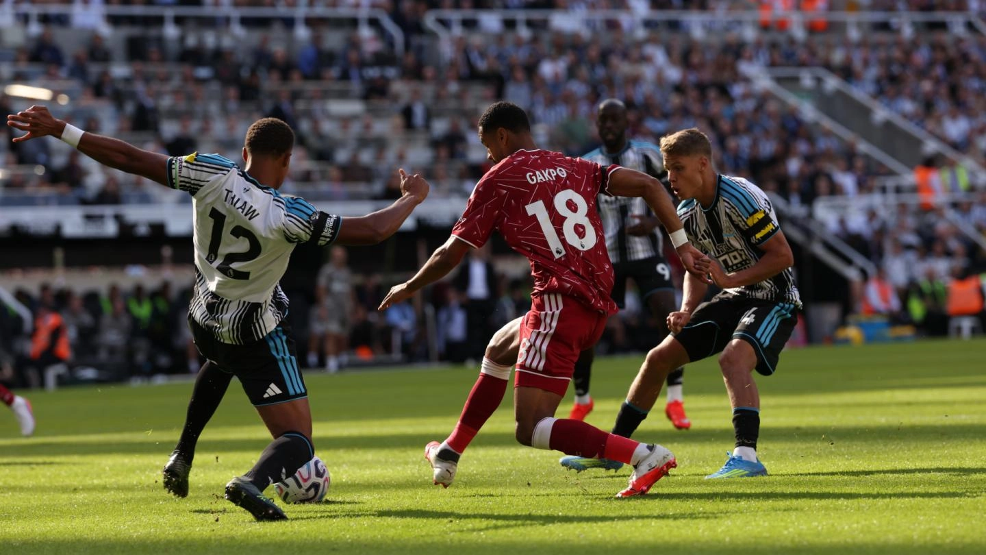 Newcastle 2-2 Liverpool: Watch extended highlights and full replay