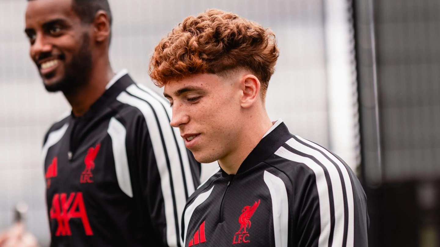 ビクター・ムニョスのリバプールのチーム番号が明らかに - Liverpool FC