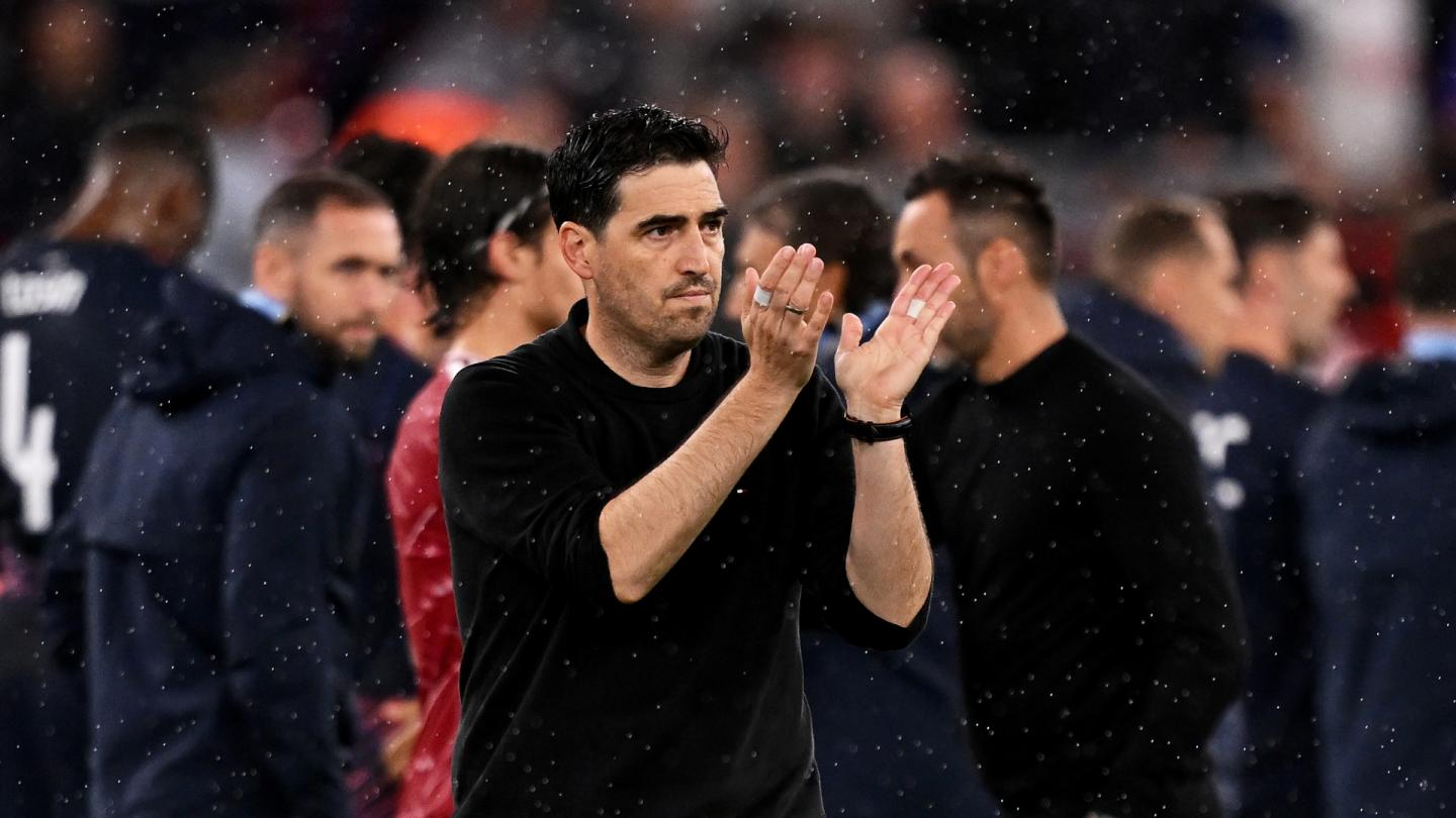 Andoni Iraola press conference: Carabao Cup win, 'contagious' Koumas and Szoboszlai 'worldie' - Liverpool FC