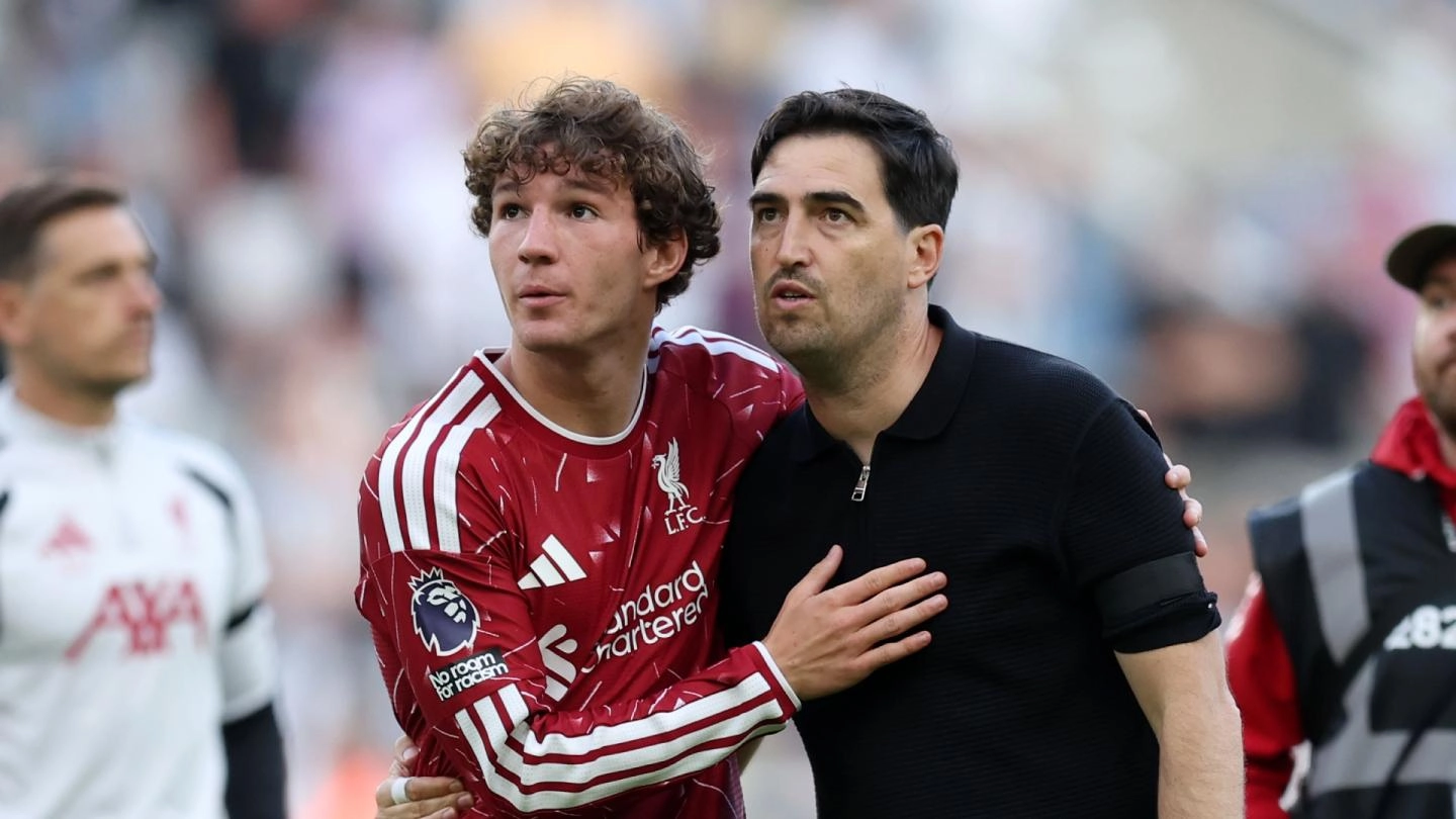 How Lewis Koumas was kept on his toes by Andoni Iraola in 'kick-on year' How Lewis Koumas was kept on his toes by Andoni Iraola in 'kick-on year'