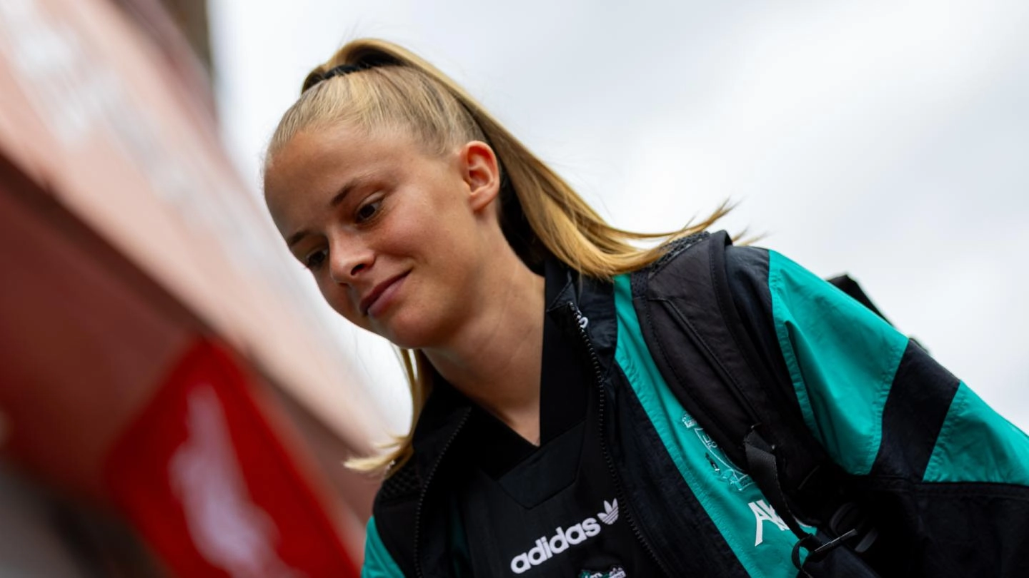 Vivien Endemann achieves first in Barclays Women's Super League history Vivien Endemann achieves first in Barclays Women's Super League history