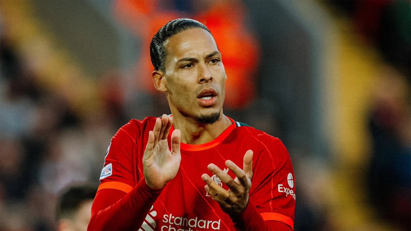 Virgil van Dijk: I wouldn't want to face our strikers