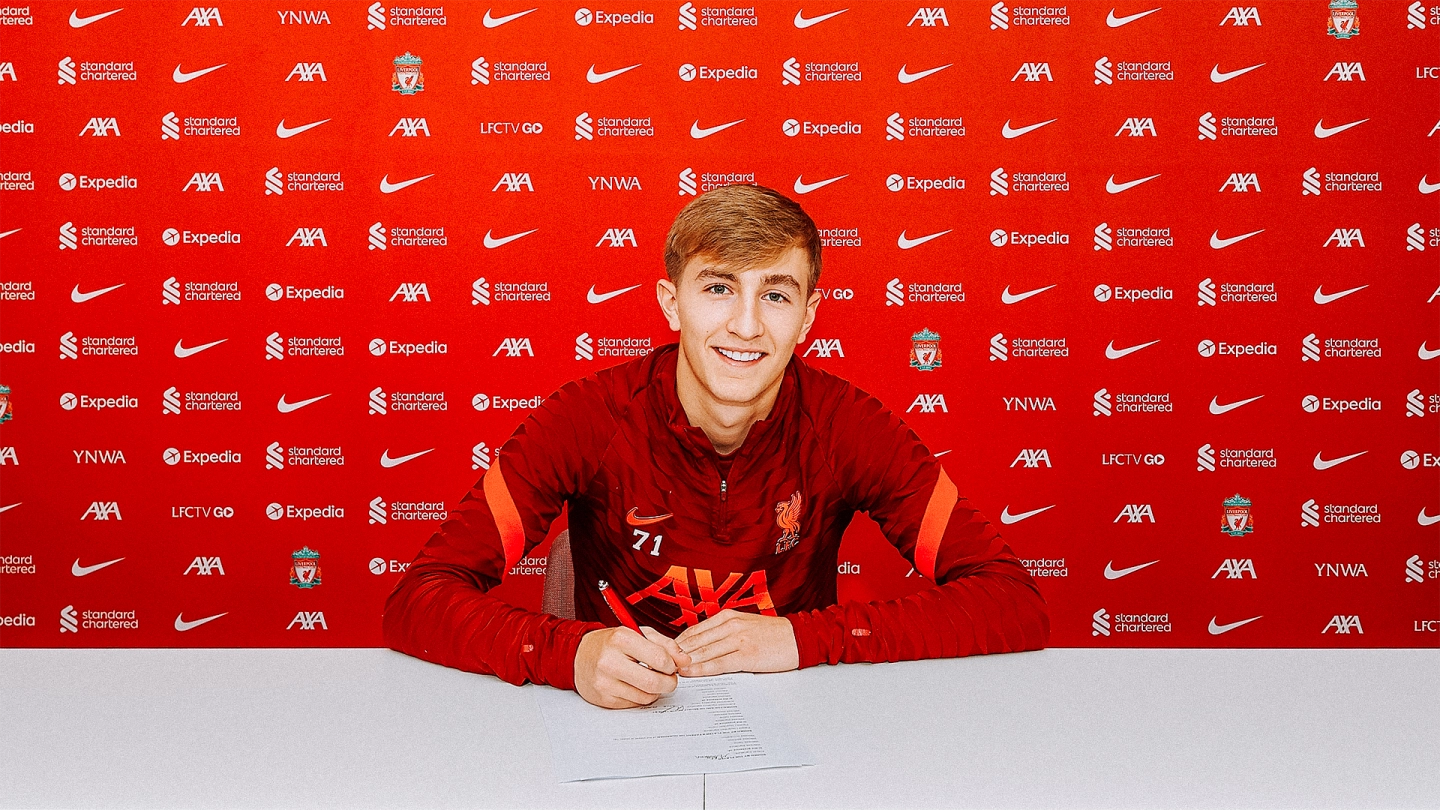 Max Woltman signs new contract with Liverpool FC