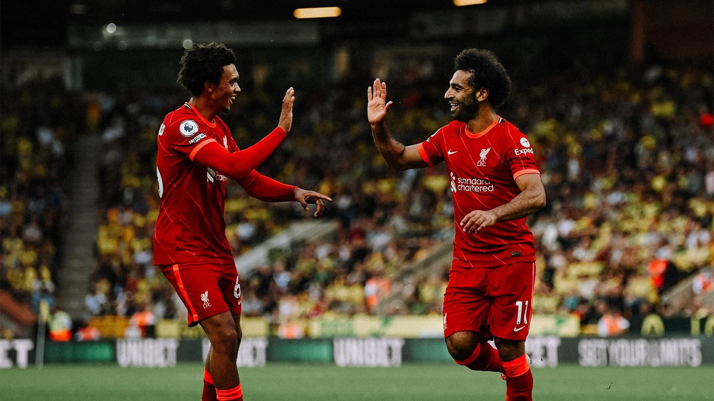 Alexander-Arnold and Salah shortlisted for PFA Fans' Player of the Year