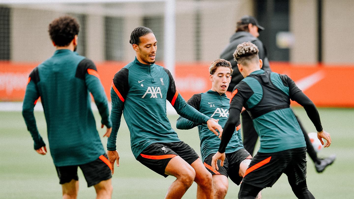  Free video: Salah and Van Dijk involved in pre-Wolves session